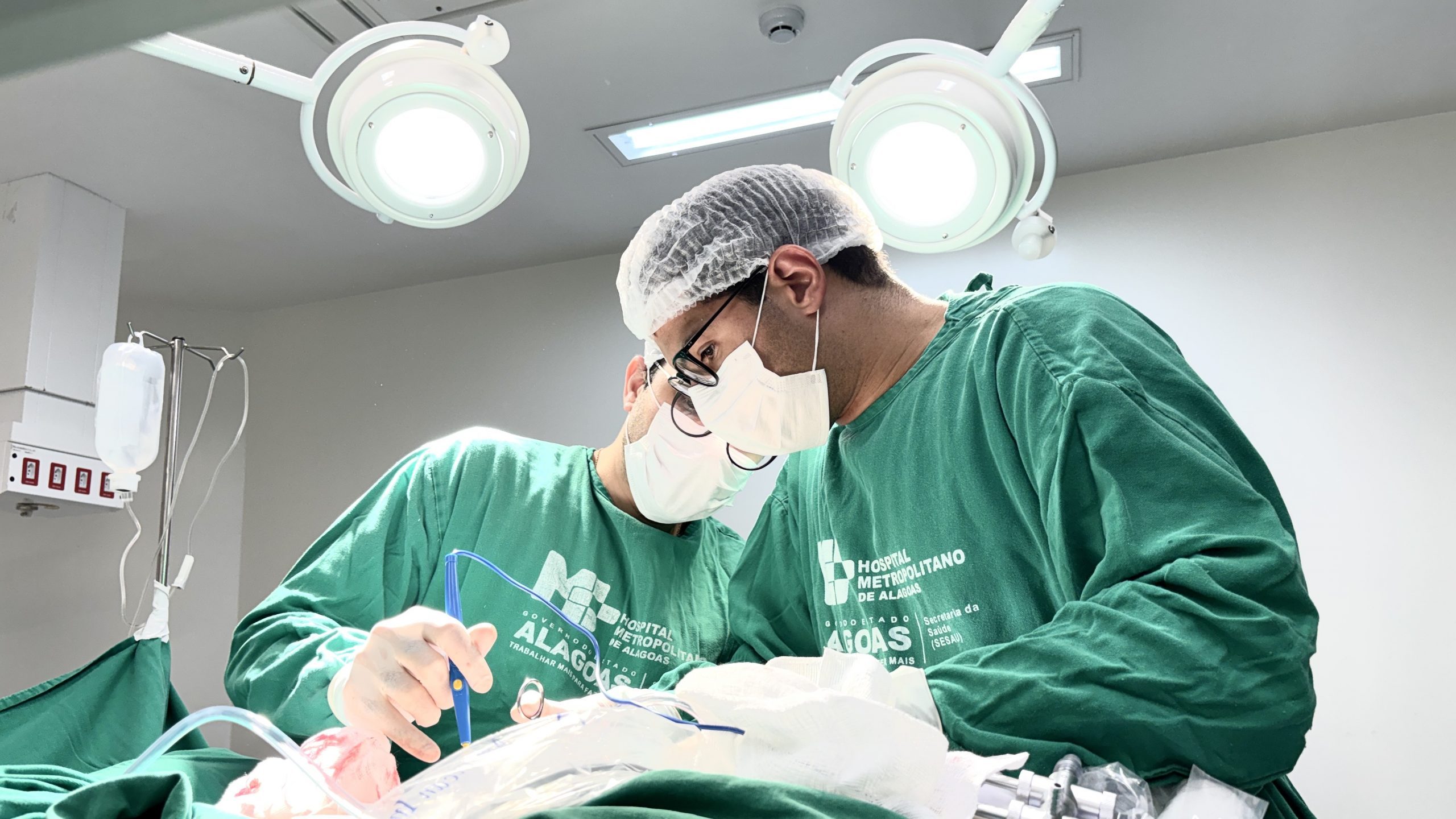 Leia mais sobre o artigo Hospital Metropolitano de Alagoas realiza cirurgia urológica de alta complexidade por videolaparoscopia