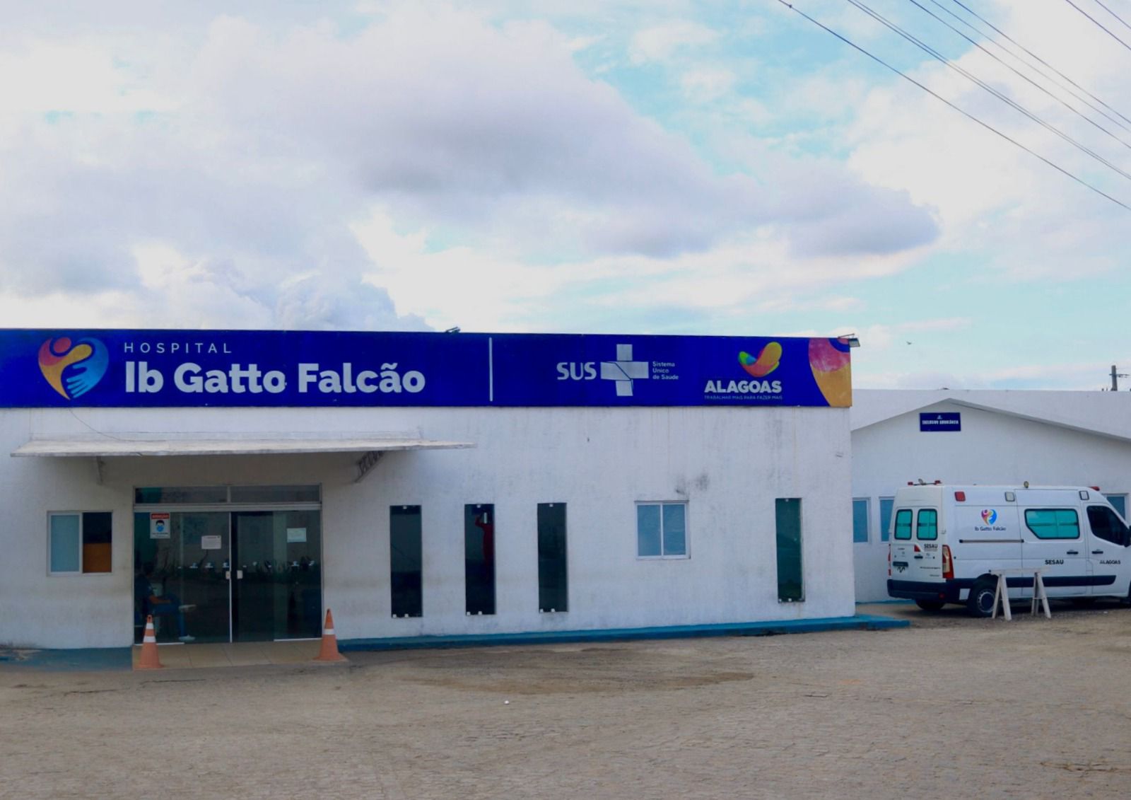Leia mais sobre o artigo Festas de fim de ano: Médico do Hospital Dr. Ib Gatto Falcão destaca cuidados para celebrar com segurança