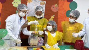 Oficina de culinária incentiva alimentação saudável na Pediatria do HGE