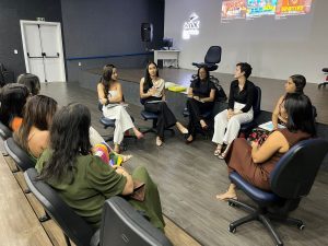 Hospital de Emergência do Agreste realiza oficinas de acolhimento para novas residentes em saúde