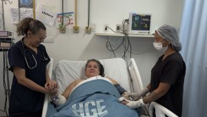 Equipe multidisciplinar do HGE salva a vida de marisqueira que sofreu o quarto AVC