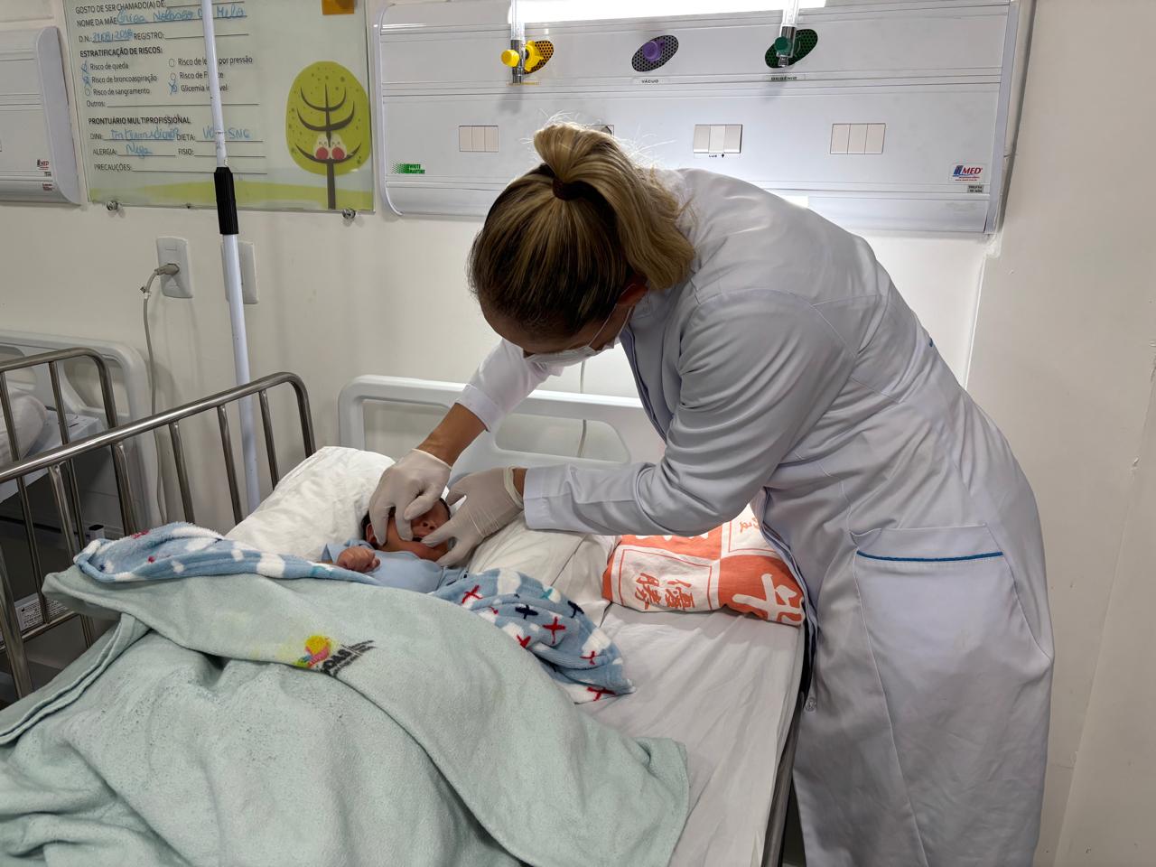 Leia mais sobre o artigo Especialistas do Hospital da Criança explicam o impacto do freio lingual no desenvolvimento infantil