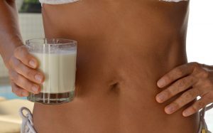 Nutricionista do Hospital Dr. Ib Gatto Falcão alerta para os riscos do uso indiscriminado de suplementos alimentares