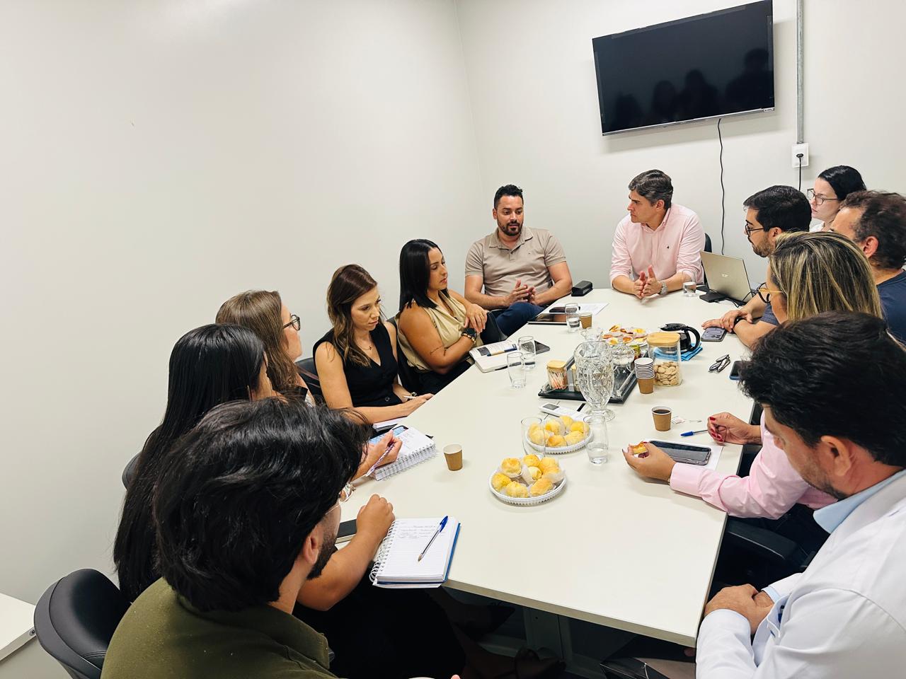 Leia mais sobre o artigo HRPI realiza reunião estratégica com equipes de saúde para mapeamento organizacional