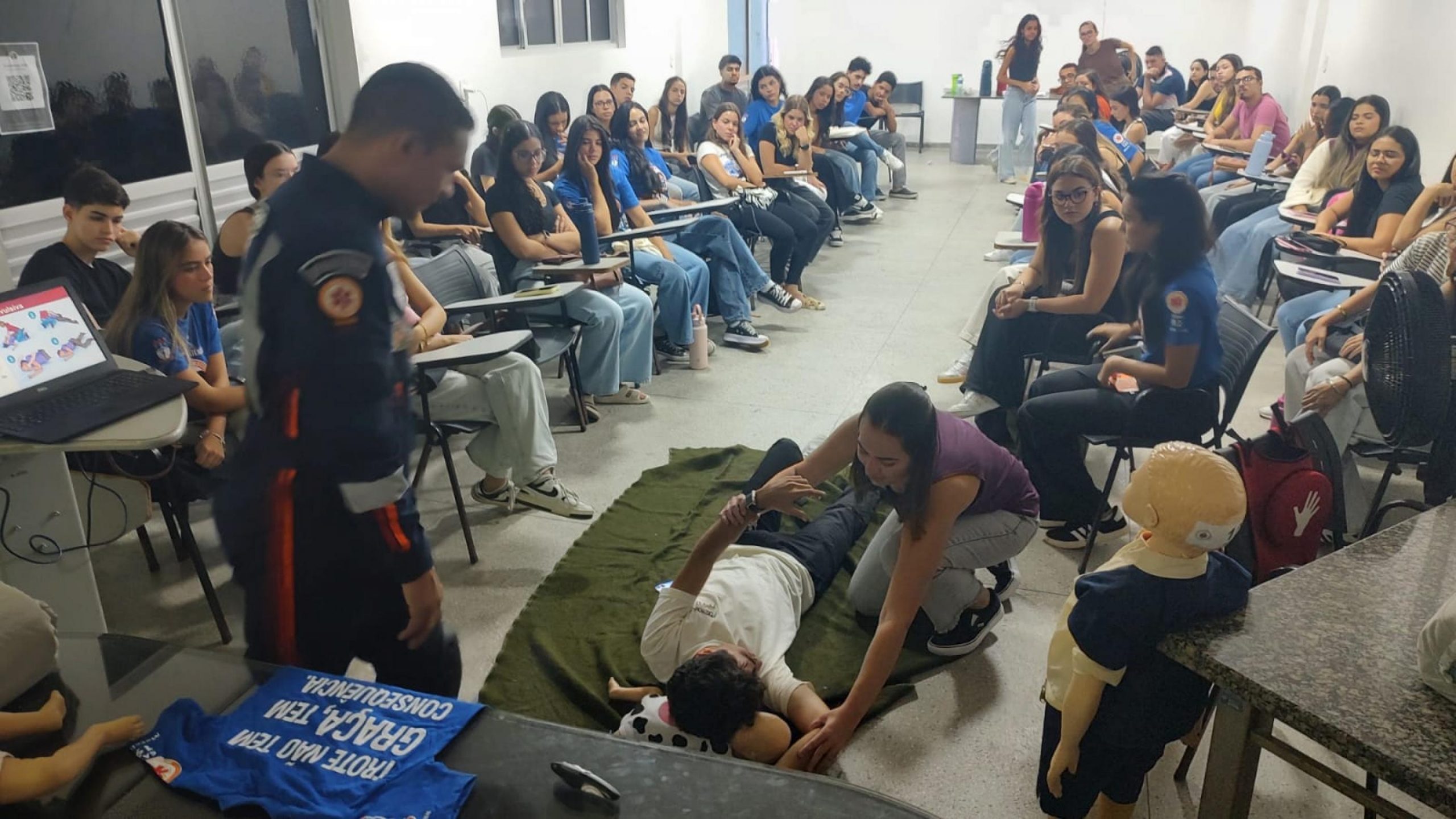 Leia mais sobre o artigo Samu capacita estudantes de Medicina e Enfermagem para atuar no Projeto Samu nas Escolas