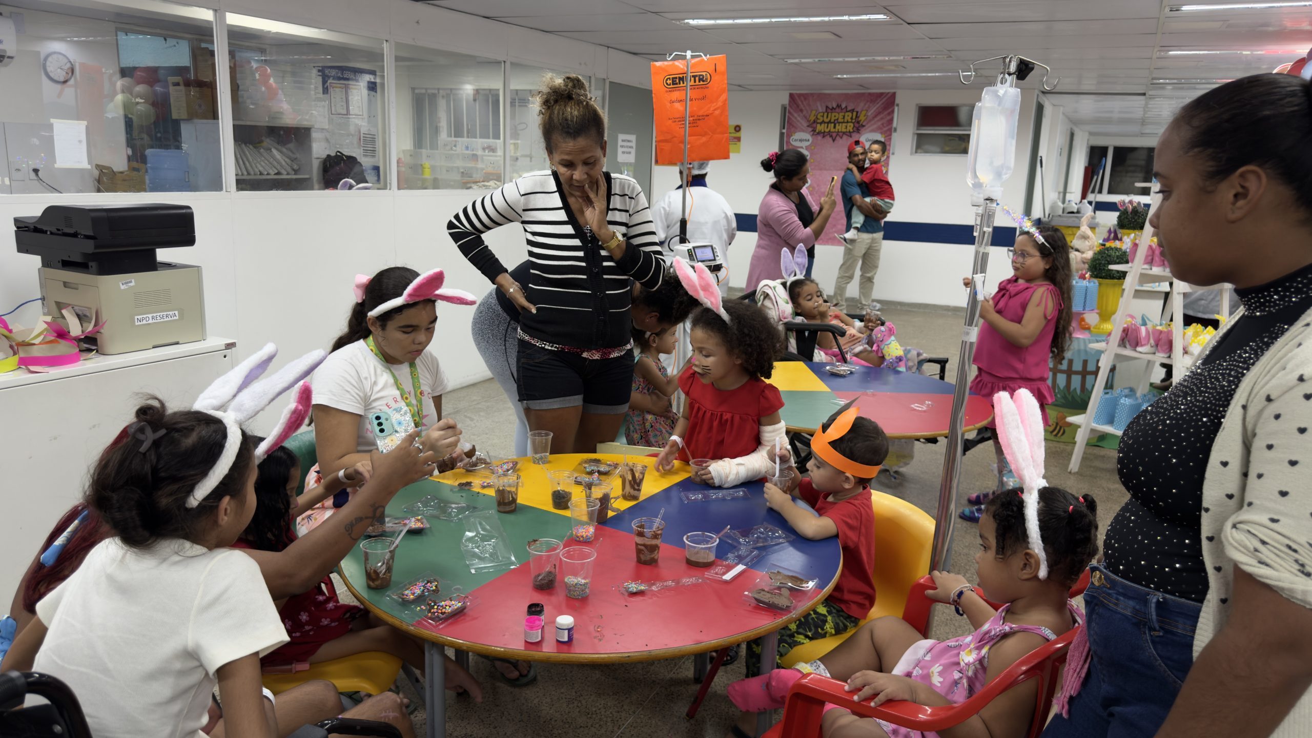 Leia mais sobre o artigo Páscoa de esperança transforma rotina na Pediatria do HGE