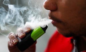 Número de fumantes de cigarros eletrônicos em escolas aumenta em Alagoas; clique aqui e saiba o percentual