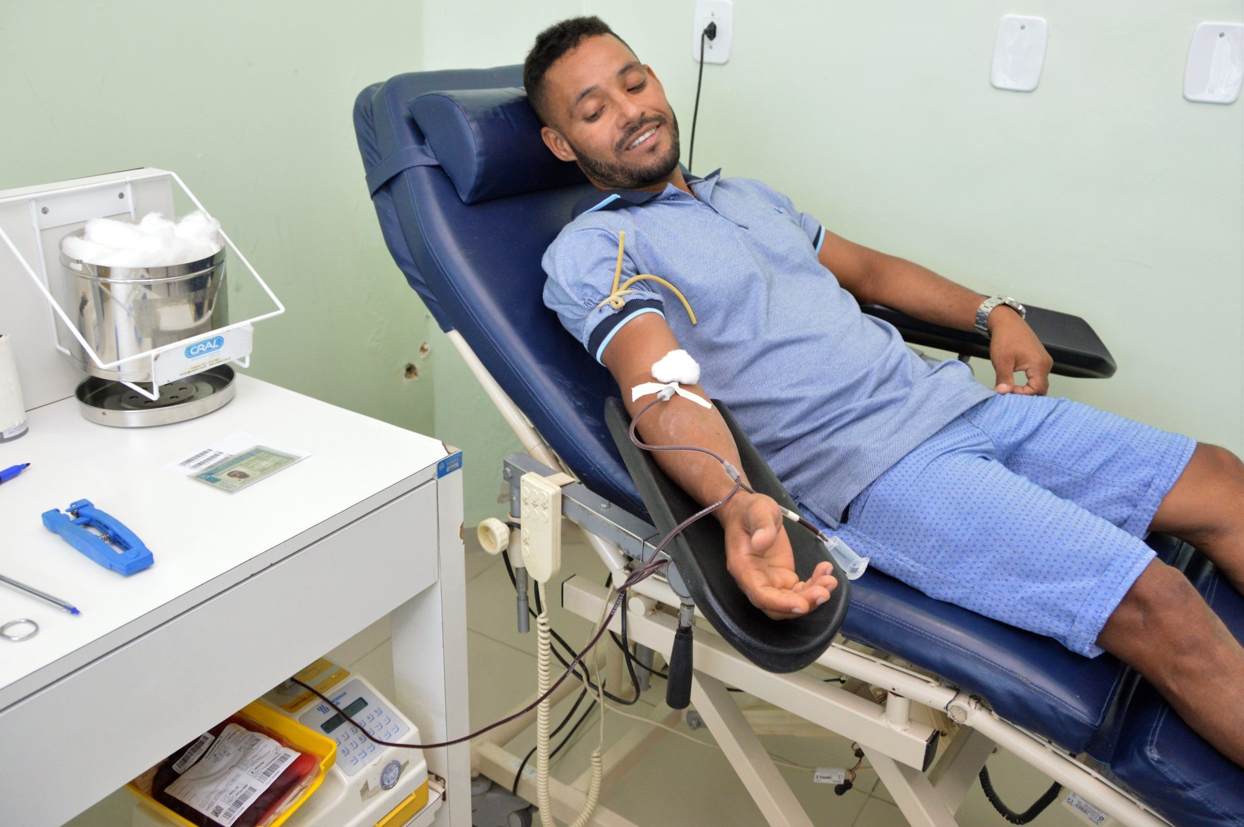 Leia mais sobre o artigo Hemoal coleta sangue na Escola Grau Técnico, na Praça do Centenário, nesta terça-feira (28)