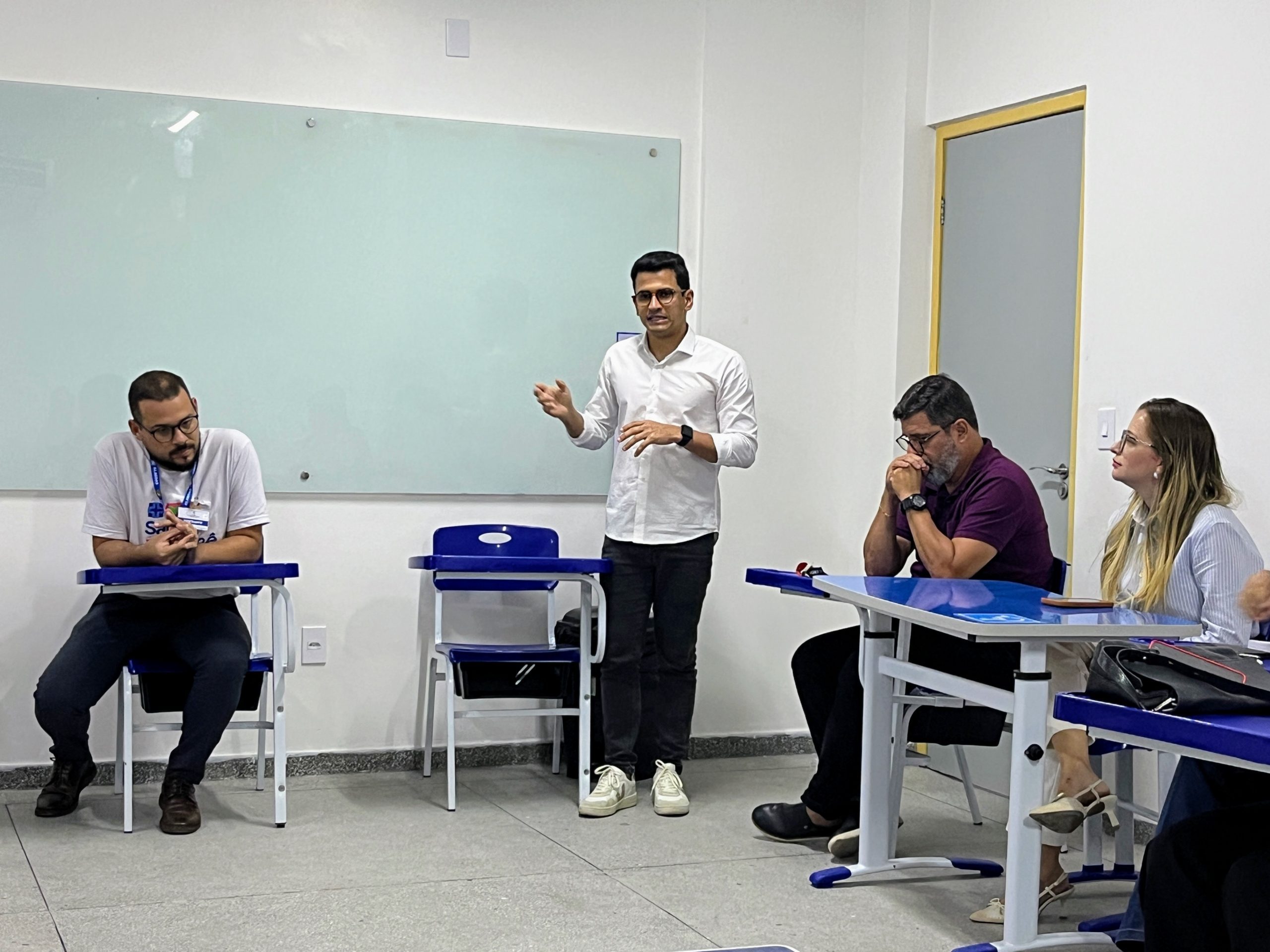 Leia mais sobre o artigo Sesau apresenta Programa Saúde Até Você Digital aos gestores da Uncisal