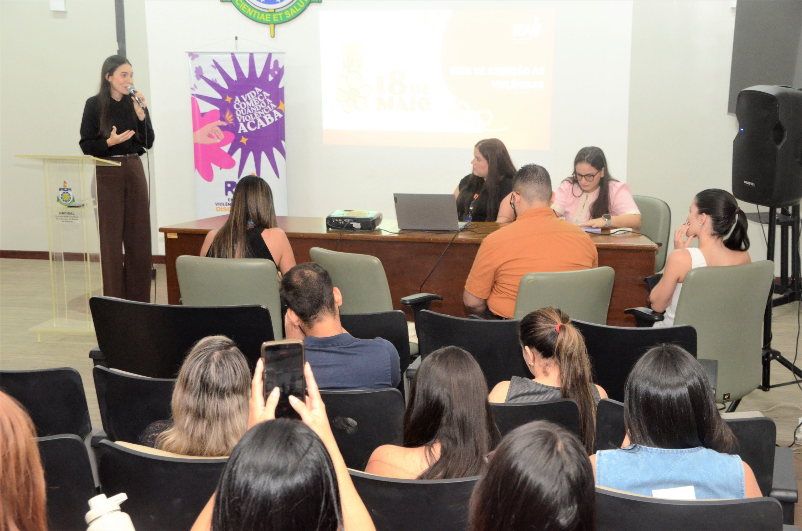 Leia mais sobre o artigo Rede de Atenção às Violências promove qualificação sobre o Maio Laranja