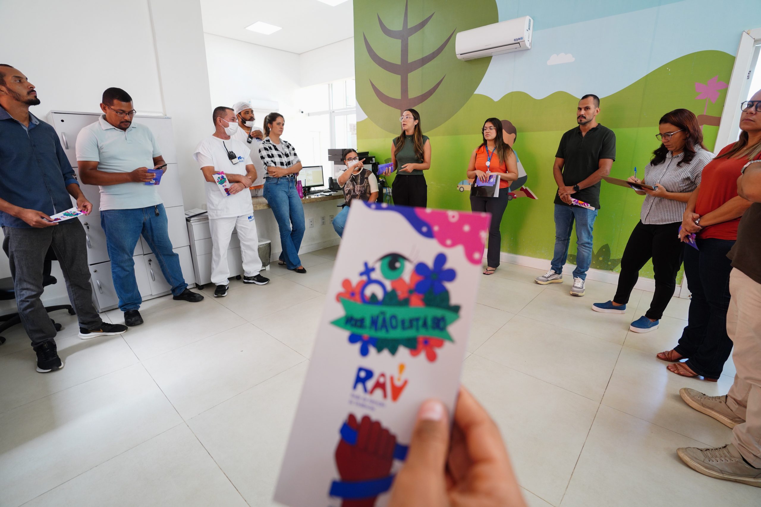 Leia mais sobre o artigo Equipe do Hospital da Criança de Alagoas recebe capacitação sobre Maio Laranja