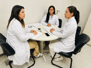 Especialistas do HRPI orientam sobre importância do acompanhamento para pessoas com transtornos alimentares