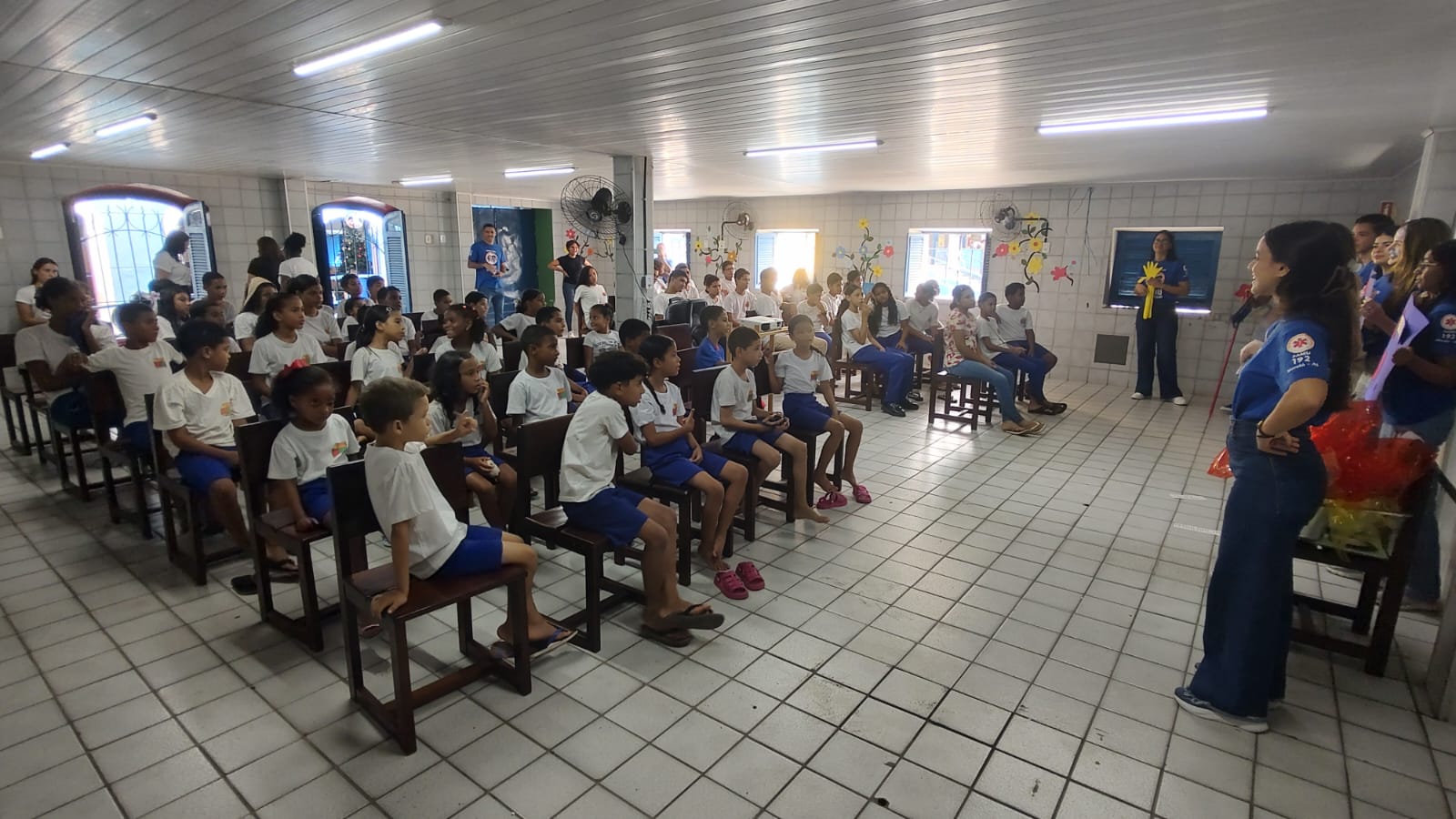 Leia mais sobre o artigo Samu nas Escolas leva orientações sobre primeiros socorros e combate aos trotes em Maceió